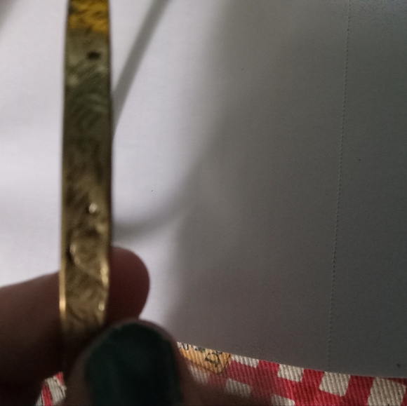 Boho brass bangle bracelet with etched design thicker solid bracelet - Picture 3 of 4